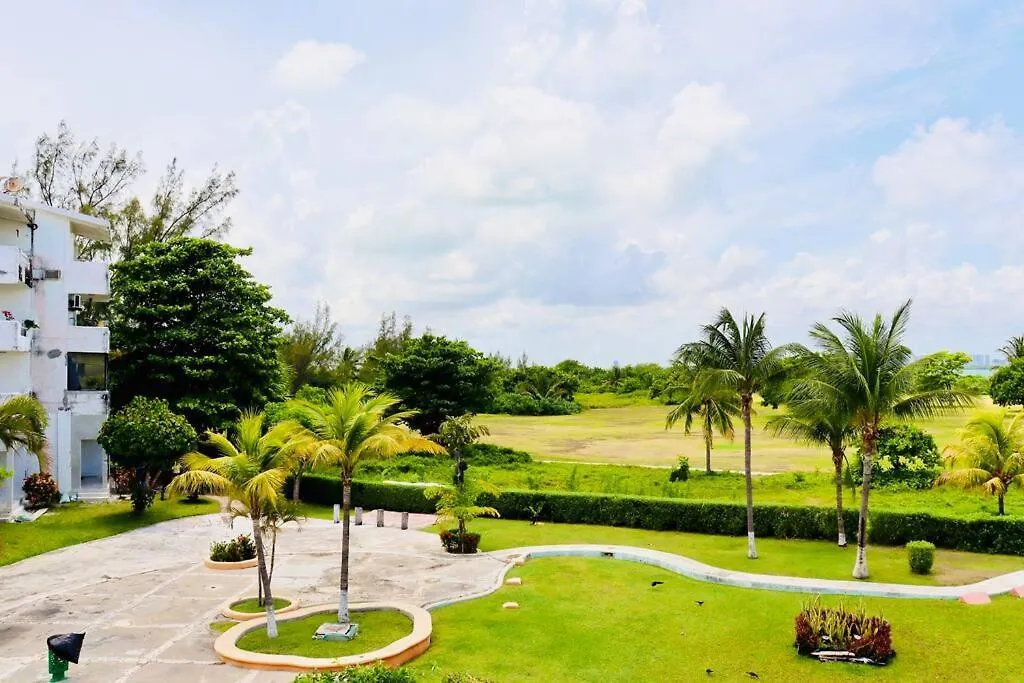 Lindo Estudio En Zona Hotelera #A - Gre301A - Cancún Apartment